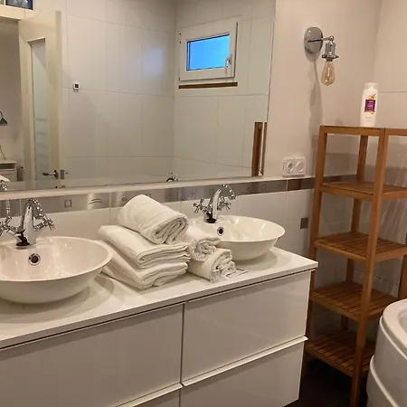 Precioso A Estrenar Більбао